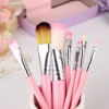 Bộ Cọ Trang Điểm 7 Món Nhỏ Xinh Màu Hồng Kèm Hộp Đựng Hello Kitty - Ảnh 4