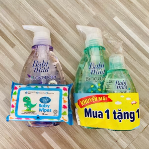 Sữa Tắm Gội Toàn Thân Babi Mild Cho Bé Chai 380Ml Kèm Quà Tặng L084 - Lady'S Passion