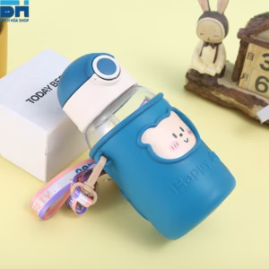 Bình Nước 600Ml Cho Bé Kèm Dây Đeo Tiện Lợi, Tặng Kèm Sticker 2D, 3D Xinh Xắn - Bh Kids
