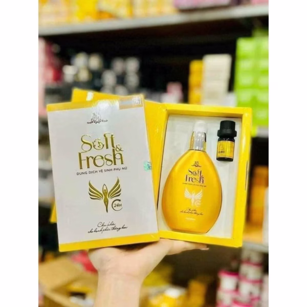 Dung Dịch Vệ Sinh Phụ Nữ Soft Fresh X3 Đông Anh Tặng Nước Hoa Vùng Kín - Su