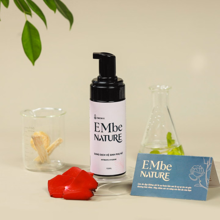 Dung Dịch Vệ Sinh Phụ Nữ Vi Sinh Embe Nature Cân Bằng Ph, Giảm Viêm, Lành Tính 150Ml - Ảnh 2