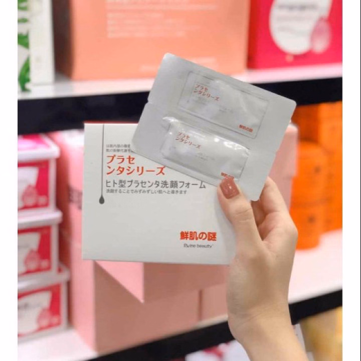 Hộp 50 Gói Ủ Trắng Nhau Thai Nhật Bản Dưỡng Ẩm, Trắng Da, Mờ Thâm Nám, Se Khít Lỗ Chân Lông - Gdn - Ảnh 2