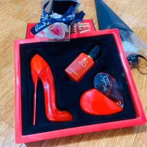 Bộ Quà Tặng Nước Hoa Nữ Jean Miss Cao Cấp- Combo Quà Tặng Sét 3 Chai Nước Hoa Nữ Quyến Rũ Sang Trọng Kt1