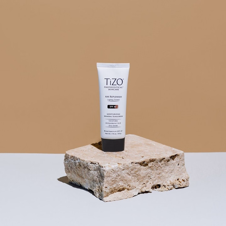 Kem Chống Nắng Khoáng Chất Dưỡng Ẩm Có Màu Spf40 50G Tizo Photoceutical Skincare - Ảnh 4