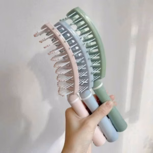 Lược Chải Tóc Gỡ Rối Cong Massage Da Đầu Tiện Ích