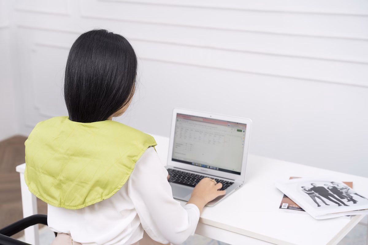 Túi Chườm Thảo Dược Vai Gáy - Hapaku - Ảnh 5