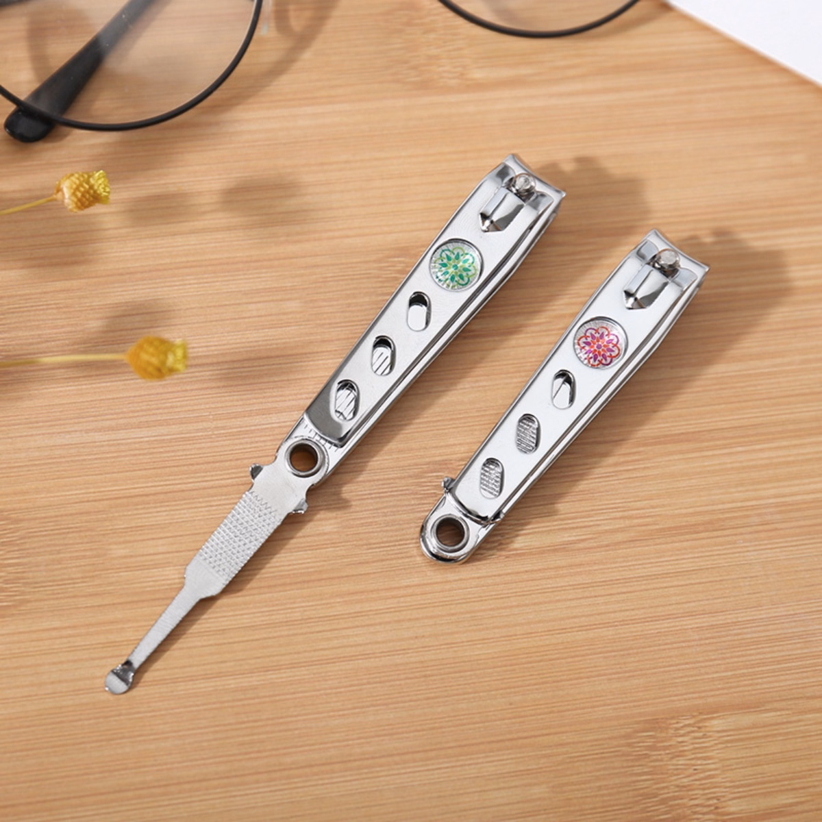 Dụng Cụ Bấm Móng Tay 3In1 Kèm Cây Lấy Ráy Tai Và Dũa Móng Bằng Thép Không Gỉ Bền Đẹp, Có Khoen Treo Chìa Khóa Tiện Ích - Dmastore - Ảnh 9