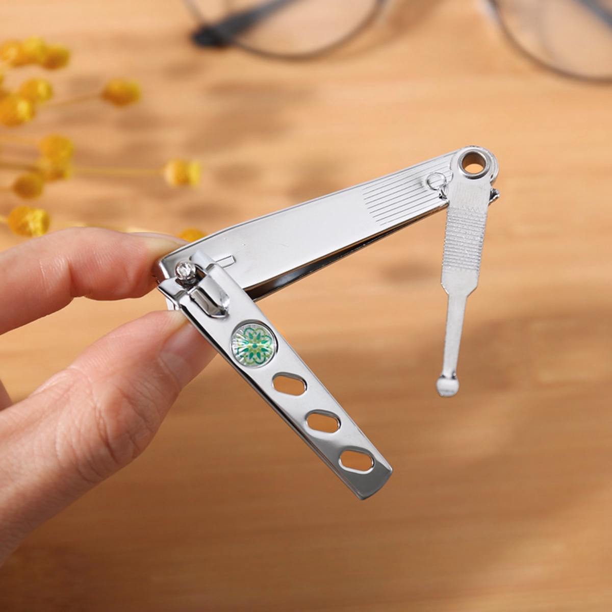 Dụng Cụ Bấm Móng Tay 3In1 Kèm Cây Lấy Ráy Tai Và Dũa Móng Bằng Thép Không Gỉ Bền Đẹp, Có Khoen Treo Chìa Khóa Tiện Ích - Dmastore - Ảnh 13