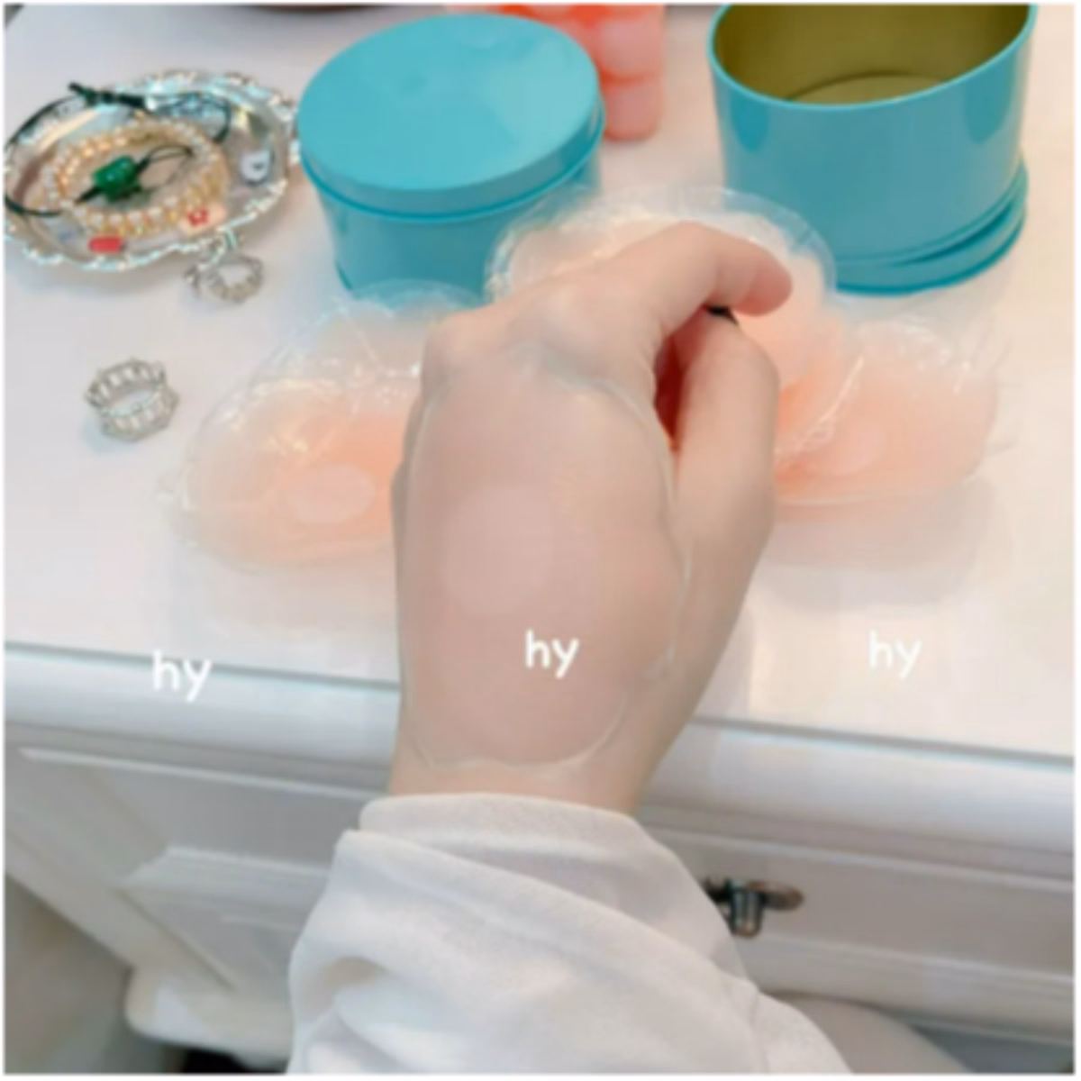 Hộp 10 Miếng Dán Nhũ Hoa Silicon Sử Dụng Nhiều Lần Ctb29 - Bechip - Ảnh 6