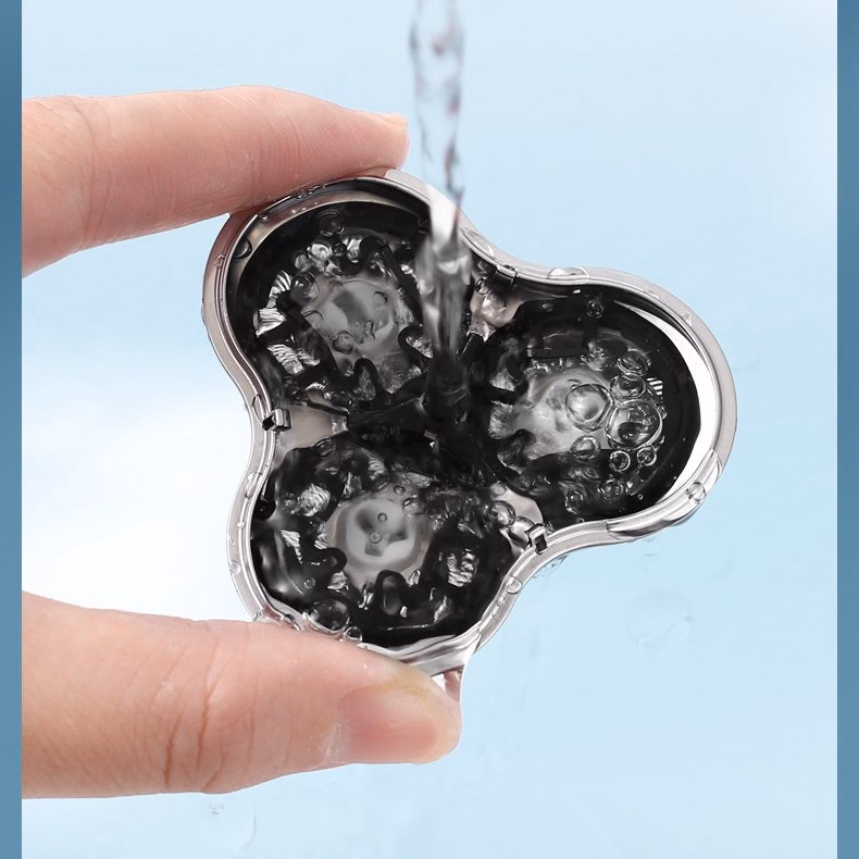 Máy Cạo Râu Runwe Rs196 3 Lưỡi Sắc Bén Tự Sắc Có Sạc Type Và Chống Nước Khi Vệ Sinh Gd025 - Lady'S Passion - Ảnh 4