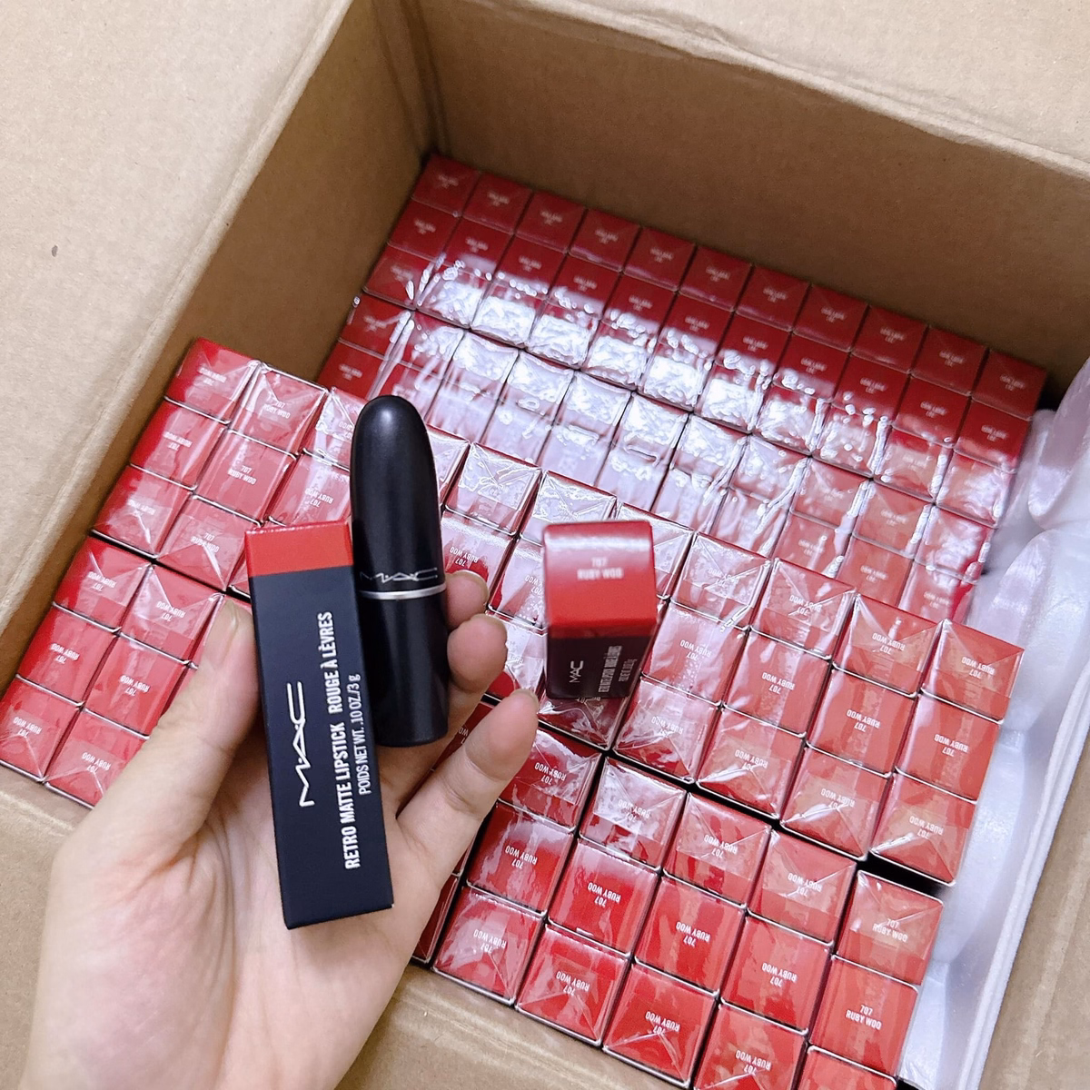 Son Siêu Lì Mịn Mượt Ruby Whoo - M.A.C - Ảnh 7