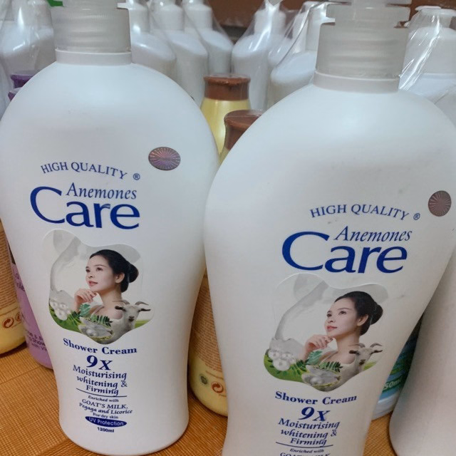 Sữa Tắm Dê Care 9X 1200Ml - Gdn
