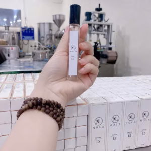 Nước Hoa Phong Thuỷ Nola 12 Tinh Dầu Trầm - Shop Mẹ Bống